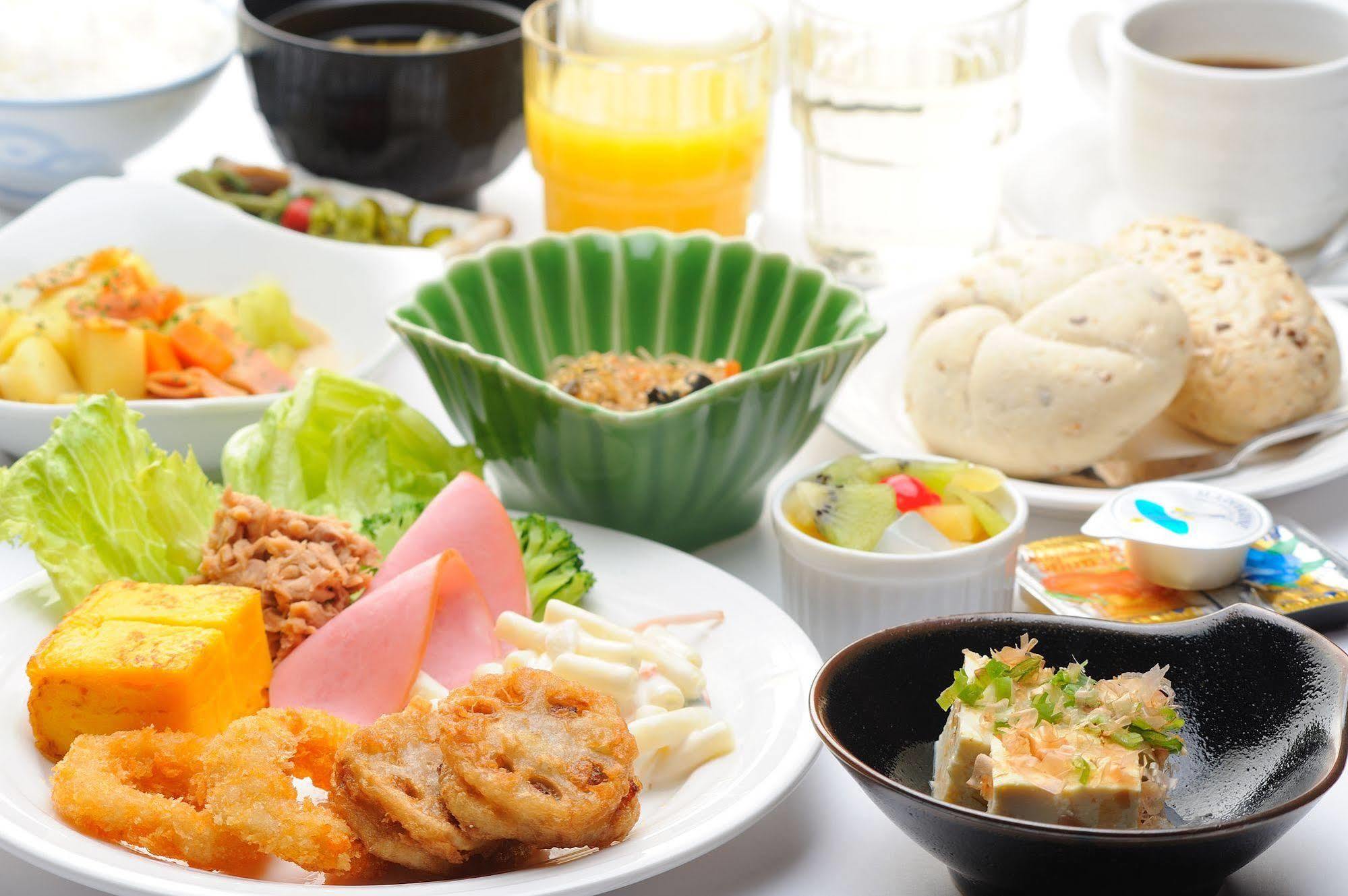 Hotel Route-Inn Court Kofu Zewnętrze zdjęcie